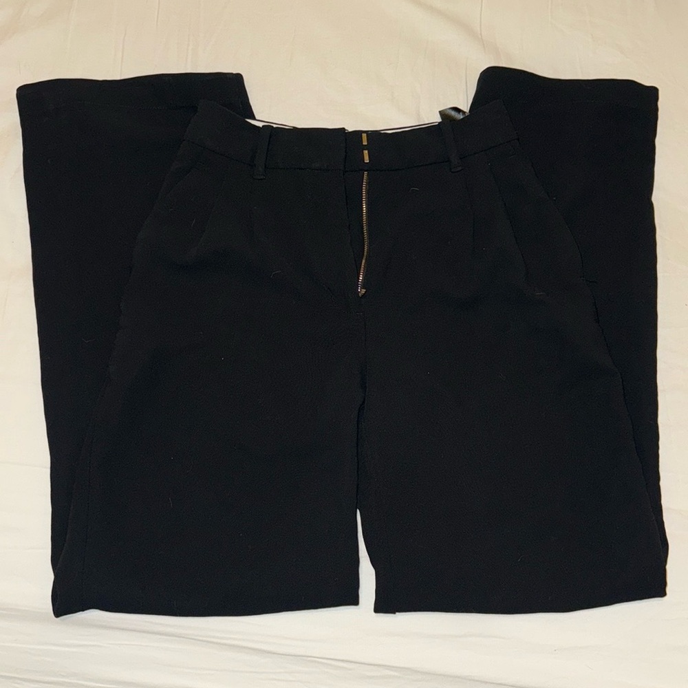 Aritzia Effortless Pants